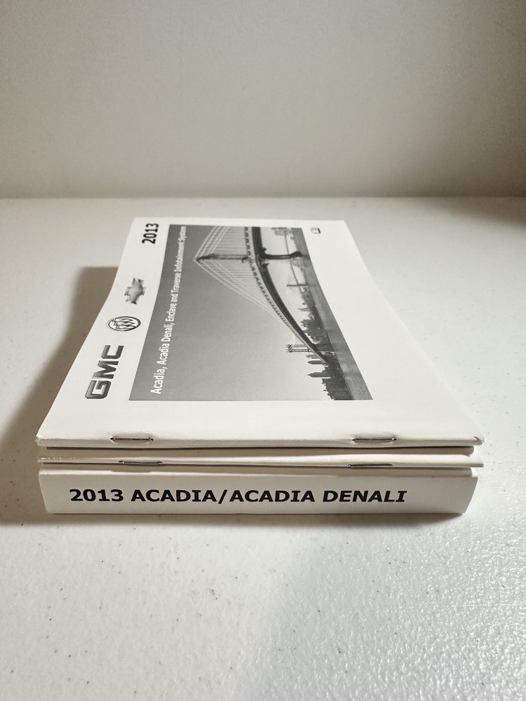 2013 GMC Acadia Denali Owner's Manual Set