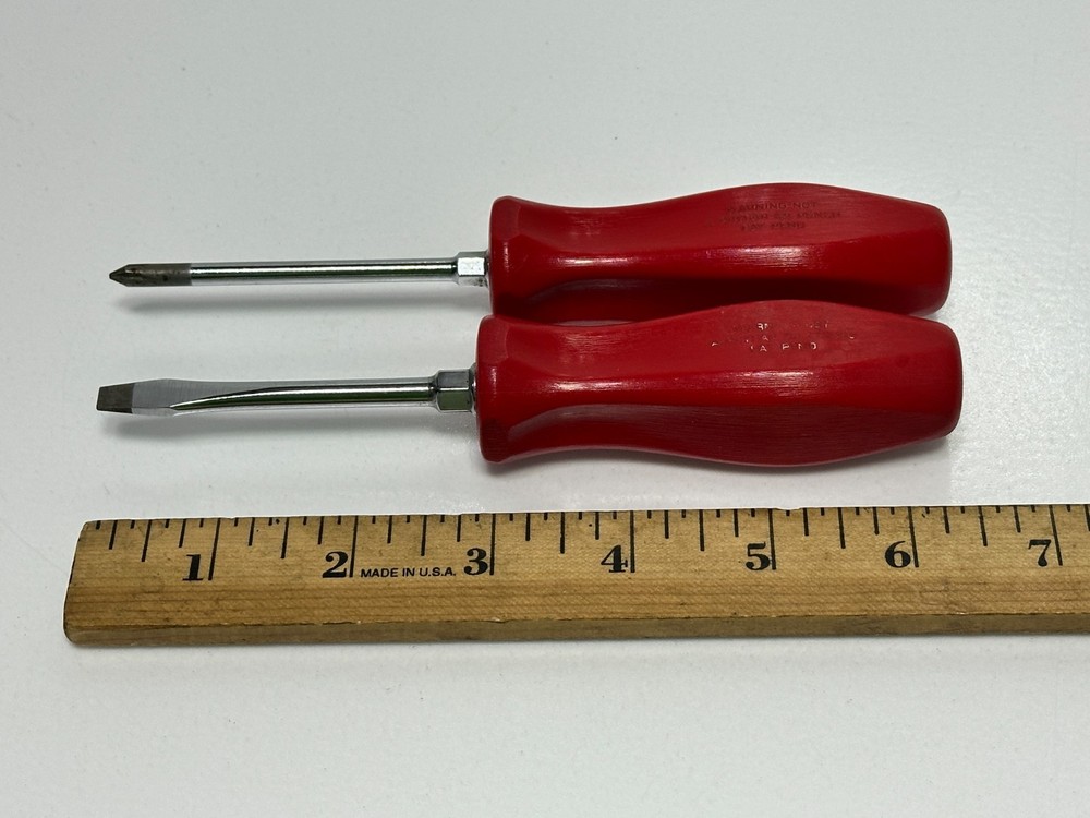 Snap-On Tools USA 2pc Red Hard Handle Phillips Flat Screwdriver Set SDDP31, SDD2