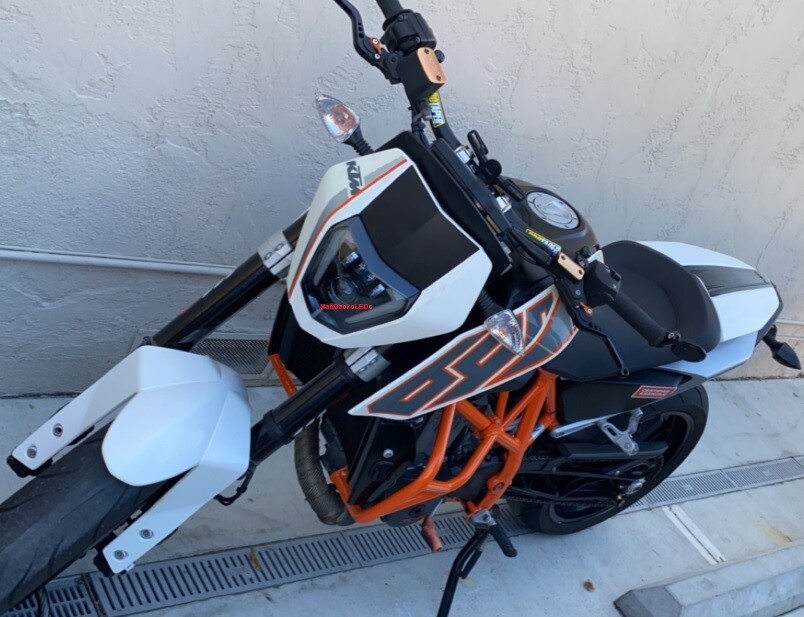 LED Headlight - KTM Duke 690 / 690R........ NEW MOD!