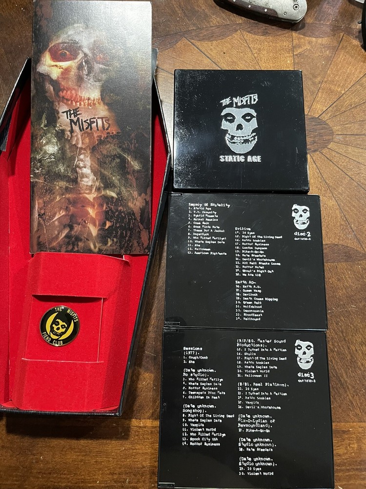 MISFITS Coffin Box Set Autographed Jerry Doyle Michale Dr Chud (Missing CD 1)
