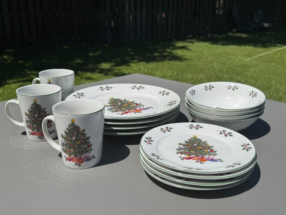 17 Piece Gibson (Setting for 4) & Pfaltzgraff Dinnerware Set Ft. Christmas Tree