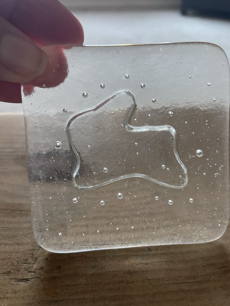 Fused Clear Glass Bunny Tile 3x3