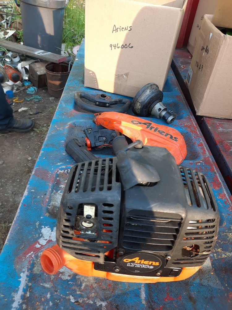 Ariens Push Button Auto Start Model Lt210e String Weed Trimmer Parts Powerhead
