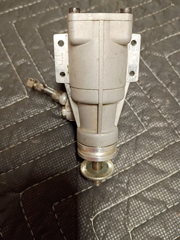 Thunder Tiger Pro 46 RC AIRPLANE ENGINE