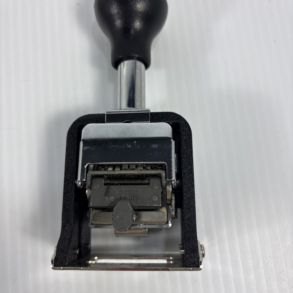 Bates Royall Automatic Numbering Machine Model RNM 5A-7