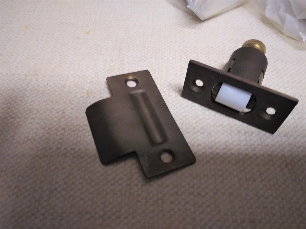 Heavy Duty Door Roller Catch (Latch)