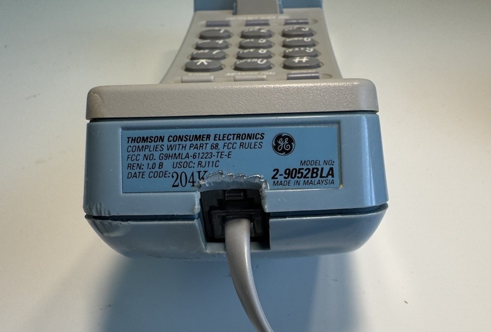 Vintage Blue GE Thomson Consumer Electronics 2-9052BLA Push Button -Wall Phone