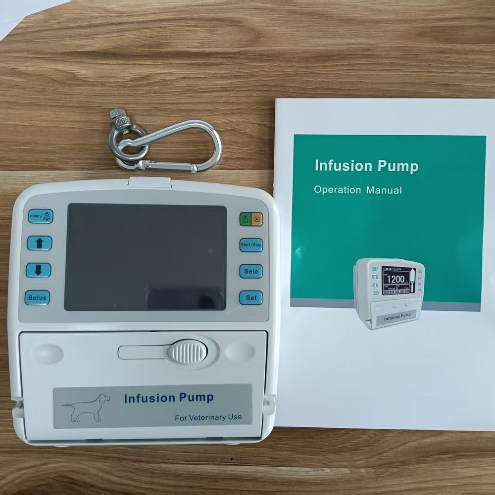 With heating and real-time alarm function, touchscreen infusion pump