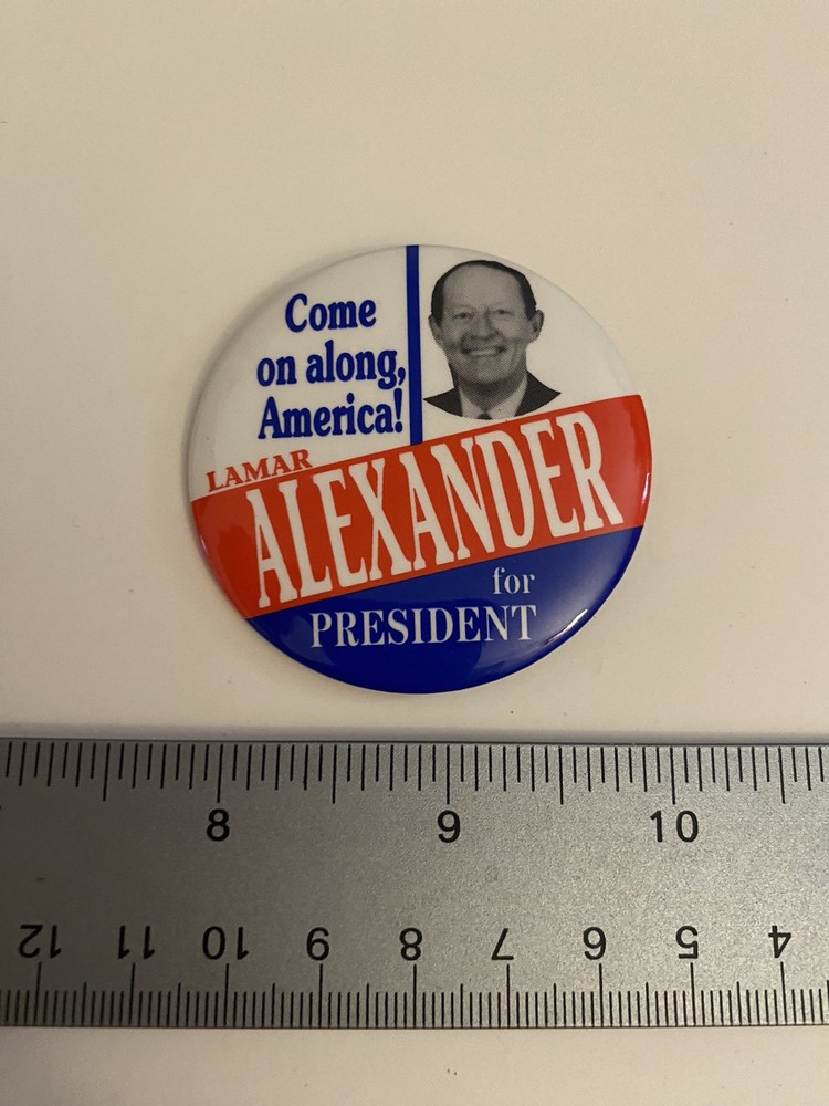 Lamar Alexander For President Pin Back Button P92