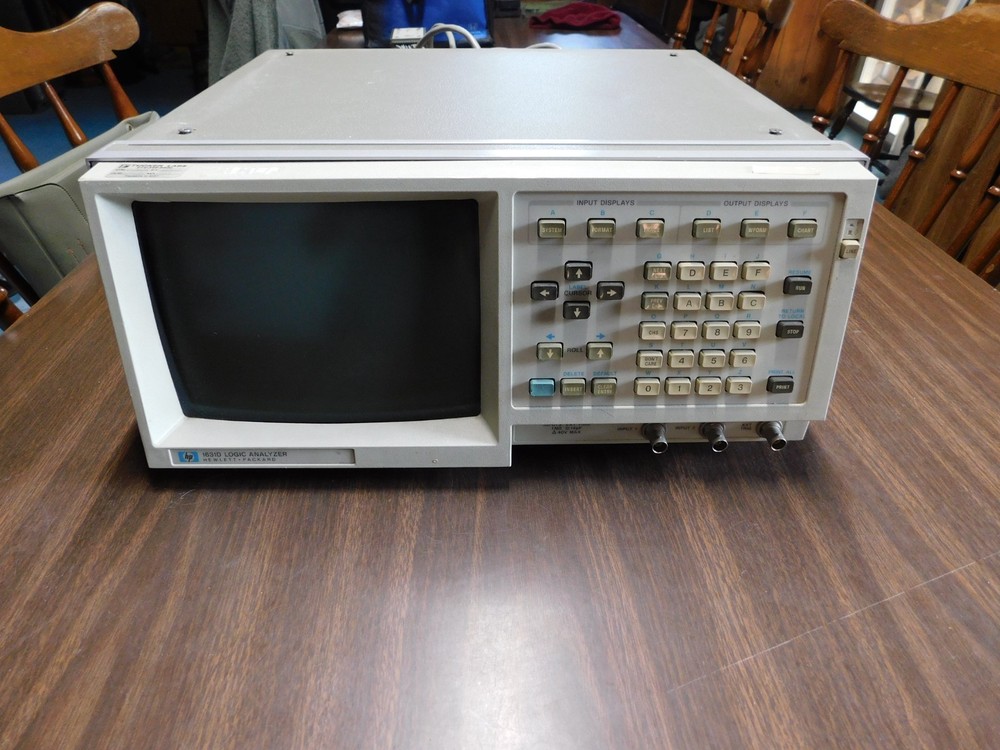 Hewlett Packard HP 1631D logic analyzer/Digital scope