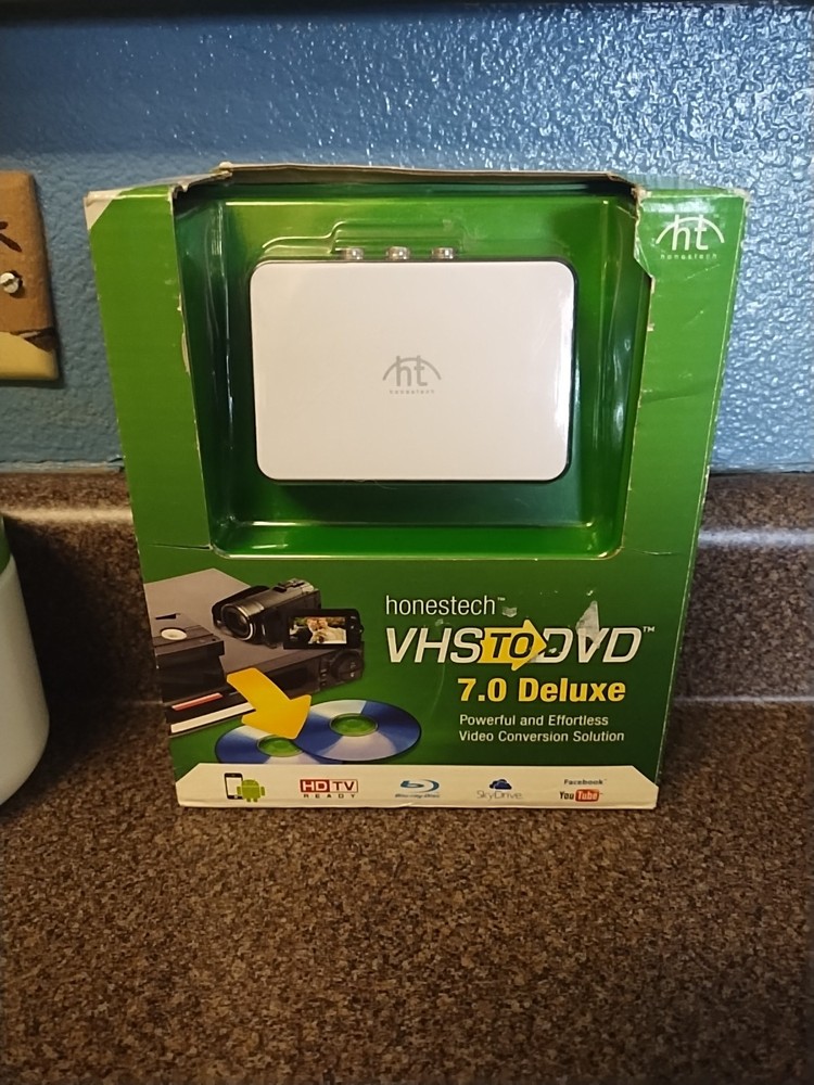 Honestech VHS To DVD 7.0 Deluxe Open Box