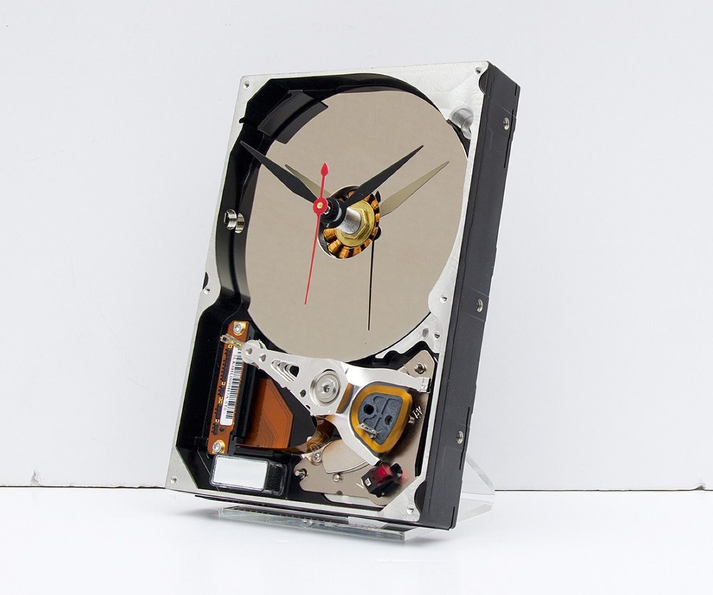 Recycled computer hard drive desk clock, Quartz, time, battery, upcycle, PC, Mac
