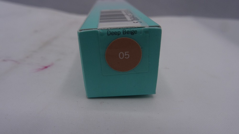 Models Own Tea Tree Healer Concealer - 05 Deep Beige - New Boxed