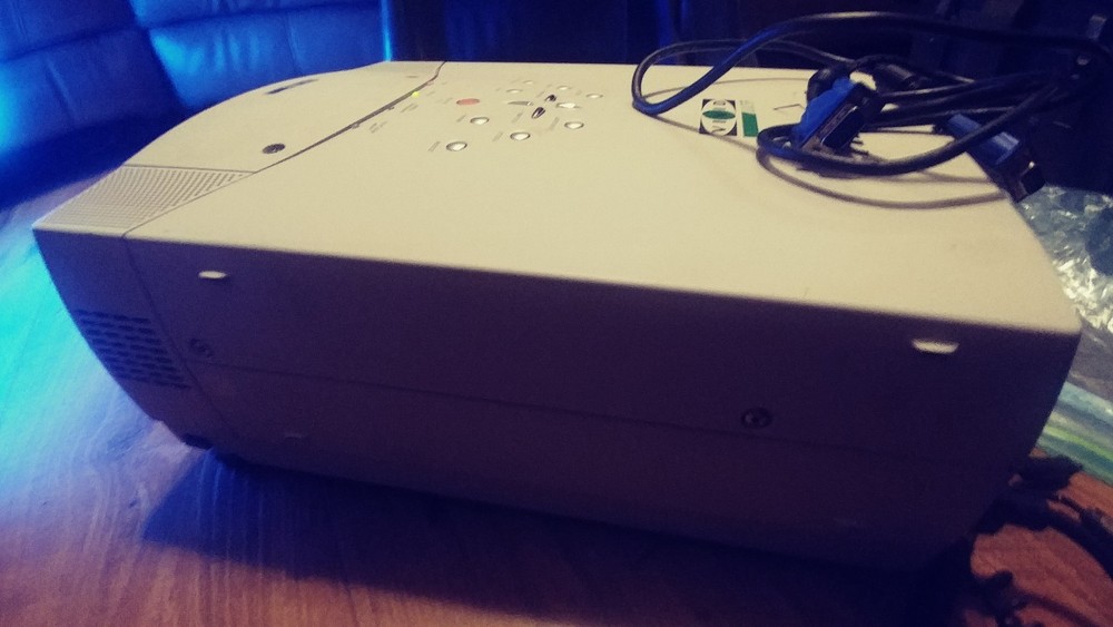 Christie Vivid LX33 Projector with EXTRAS