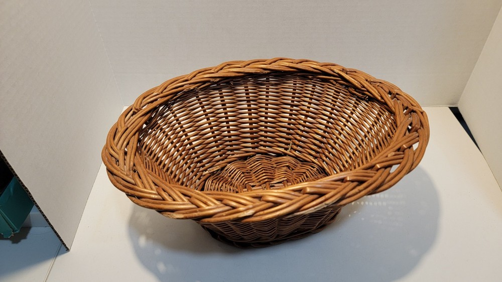 Wicker basket 15x11x6