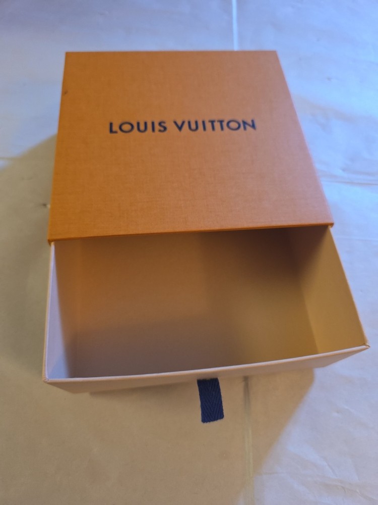 Authentic Empty Louis Vuitton Box 6.5”/6.5”/2.5”