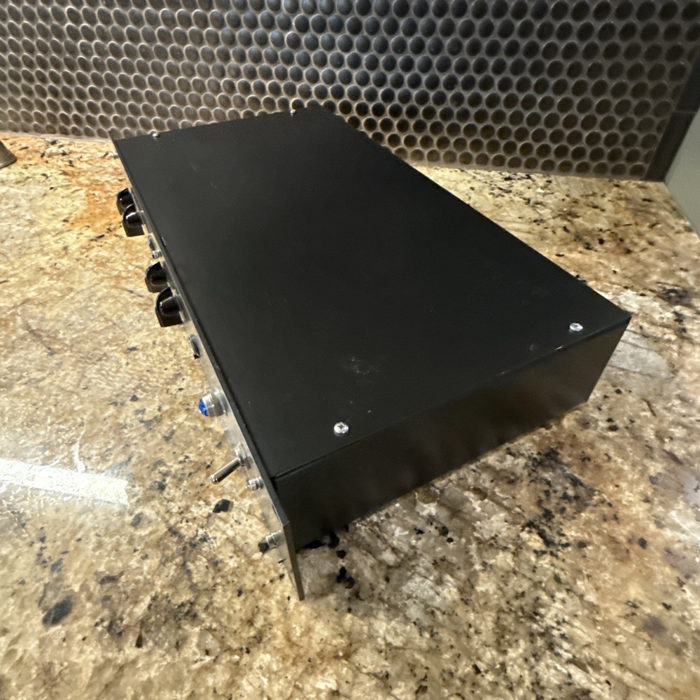 VINTECH AUDIO DUAL72 Mic Pre-Amp Processor Black. Class A, All Discrete.