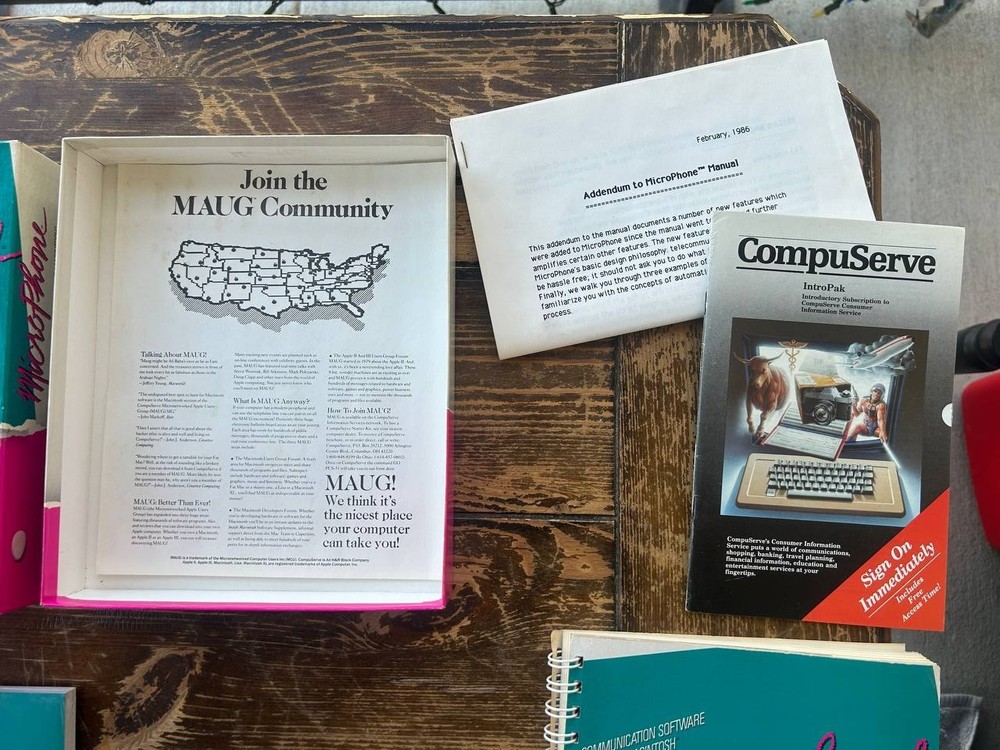 MicroPhone Communication Software for Macintosh Boxed w Manuals & Disks