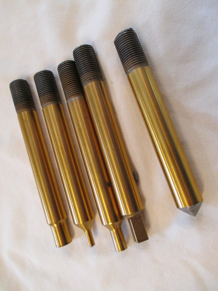 Amada Wilson WT RD Style Die/Tooling Punches. Threaded.