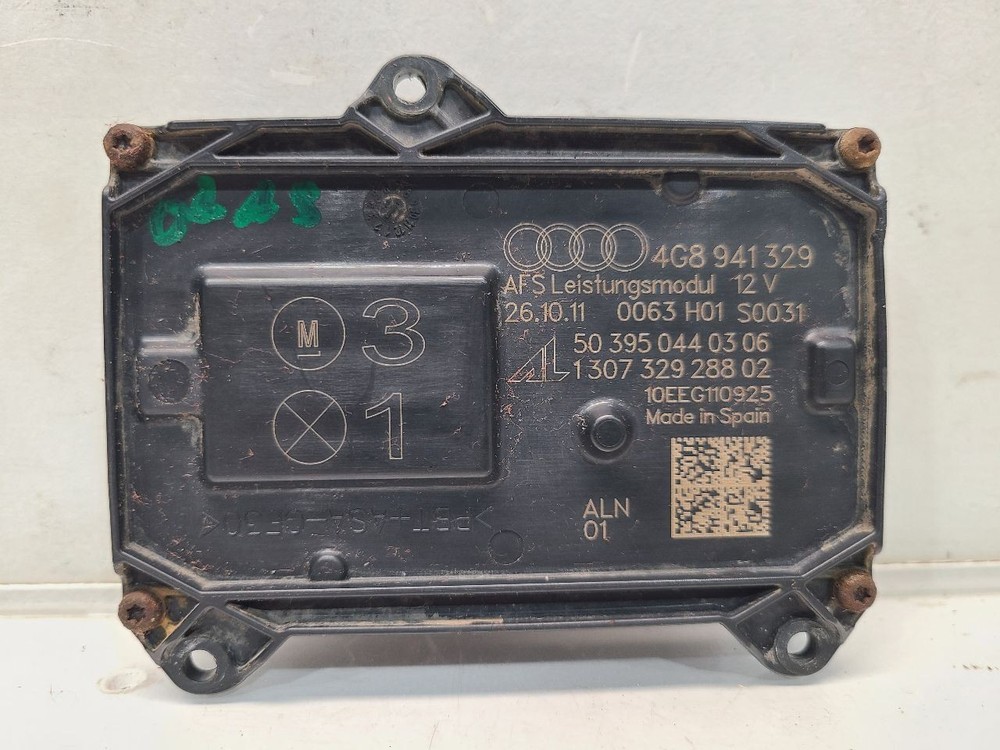 2012 Audi A7 Passenger Right Headlight Control Module PN: 4G8941329
