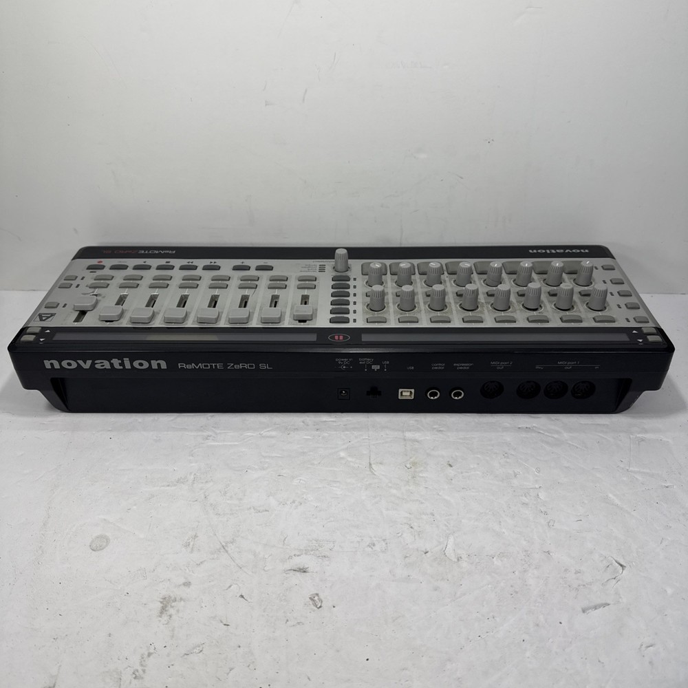 Novation Remote Zero SL Midi Controller ⚠️UNTESTED CRACKED SCREEN⚠️