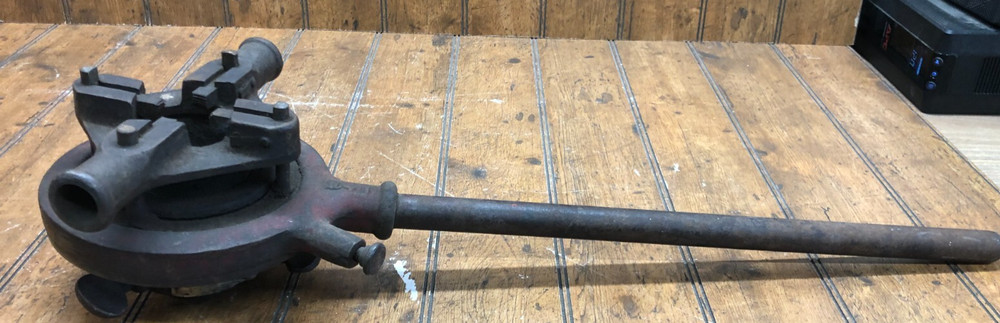 Vintage Toledo No. 1-A Pipe Threading Machine Pipe Threader