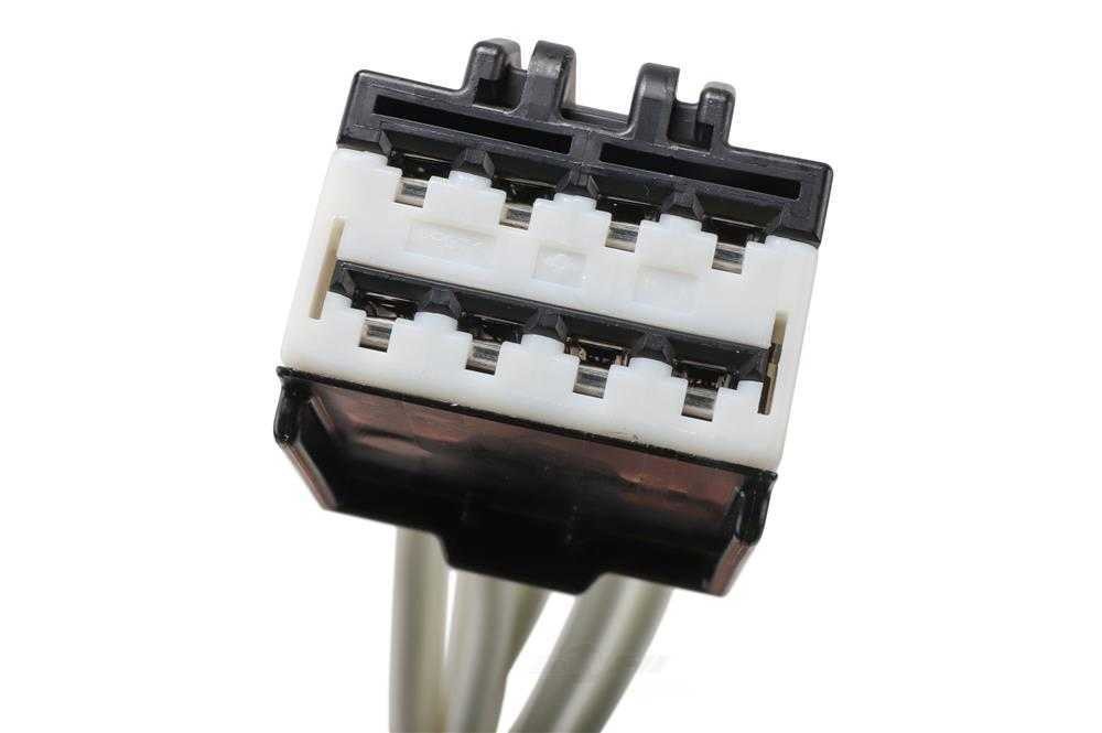 Radio Amplifier Connector