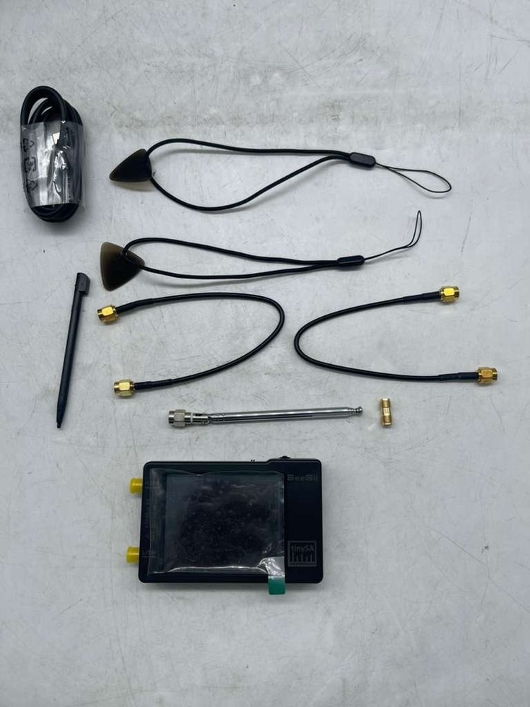 Handheld Spectrum Analyzer 100kHz-960MHz Professional Analyzers(Openbox)