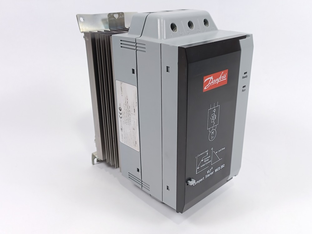 Danfoss 175G5224 Compact Starter MCD 202-030-T4-CV1