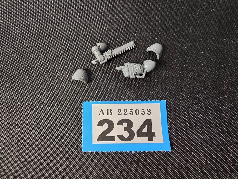 Games Workshop Warhammer 40k Bits Space Marines Sergeant Upgrade Parts