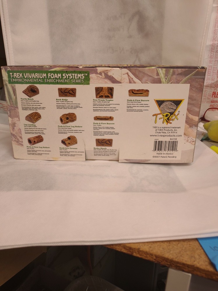 Peek A View Log For Reptiles