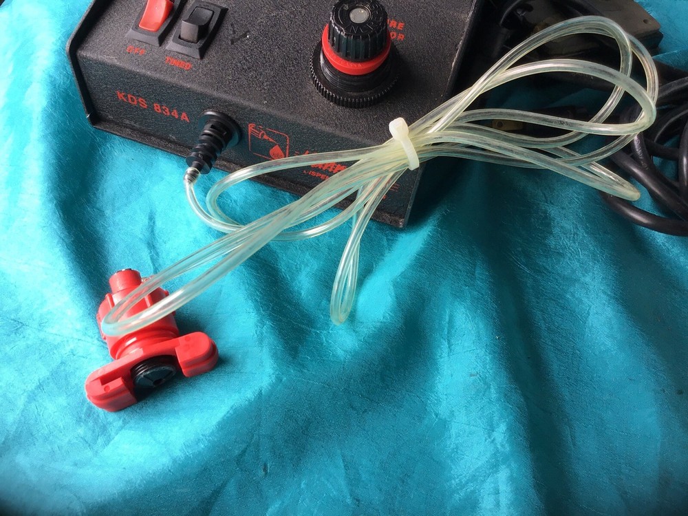 Kahnetics Dispensing Systems KDS 834A