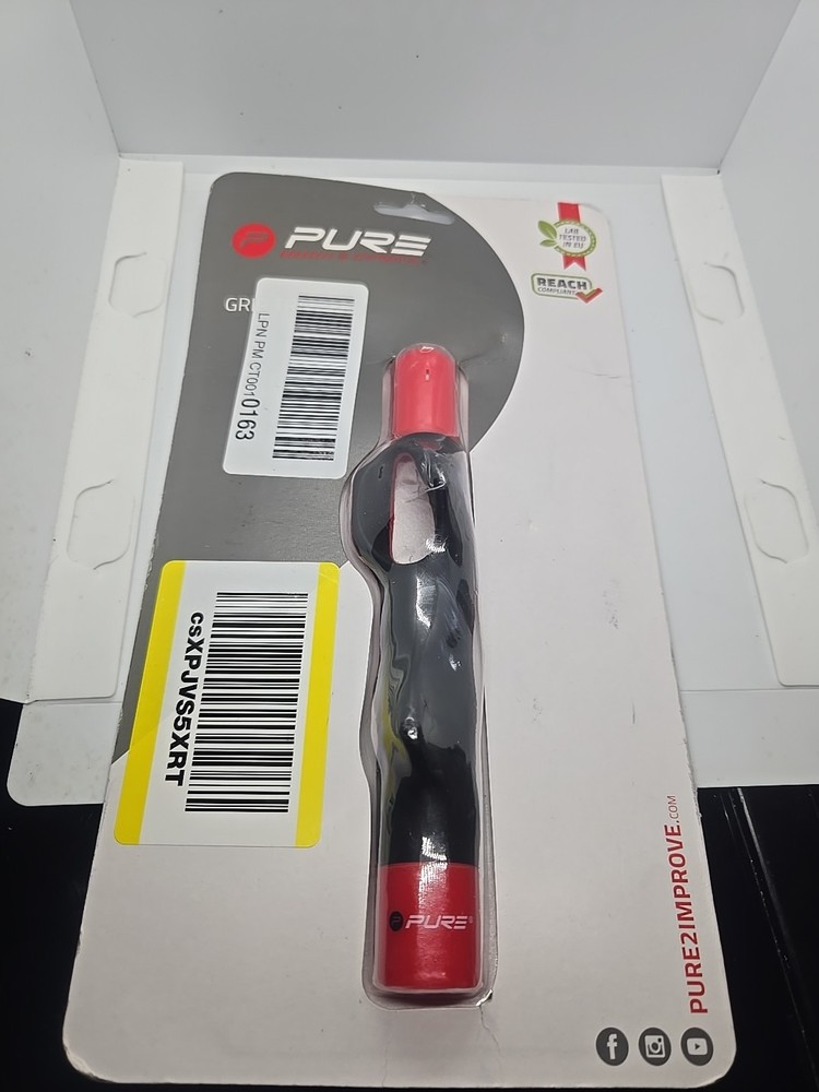 P2I Golf Grip Trainer - Clip On Helps Hand Positioning Golf Practice Training