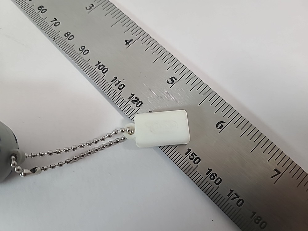 eKids R2-D2 16GB Flash Drive