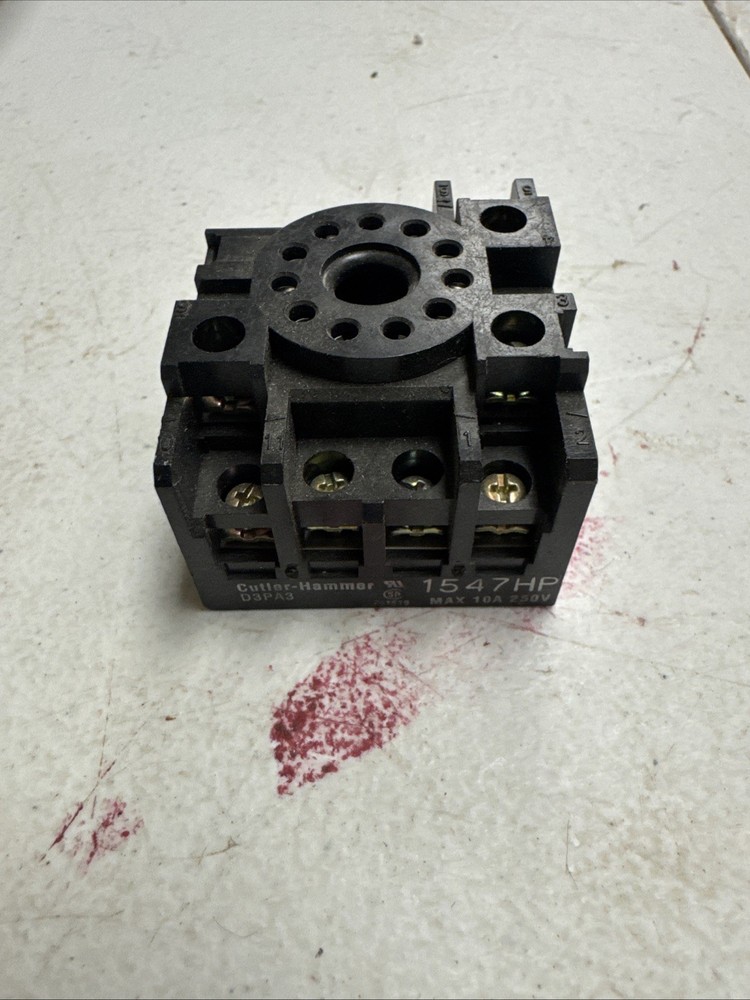CUTLER HAMMER D3PA3 RELAY BASE - ECS