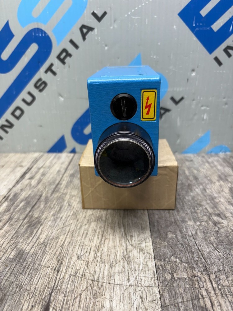 SICK LUT1-540 LUMINESCENCE SENSOR 18-30VDC