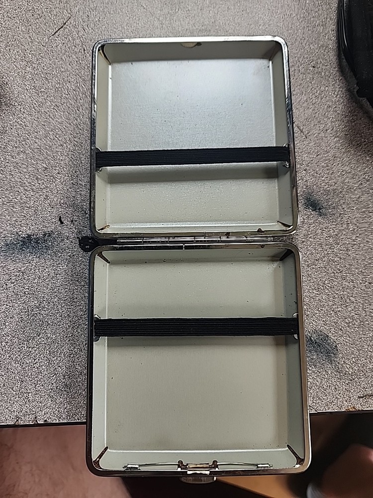 VINTAGE CIGARETTE CASE Holder Pirate
