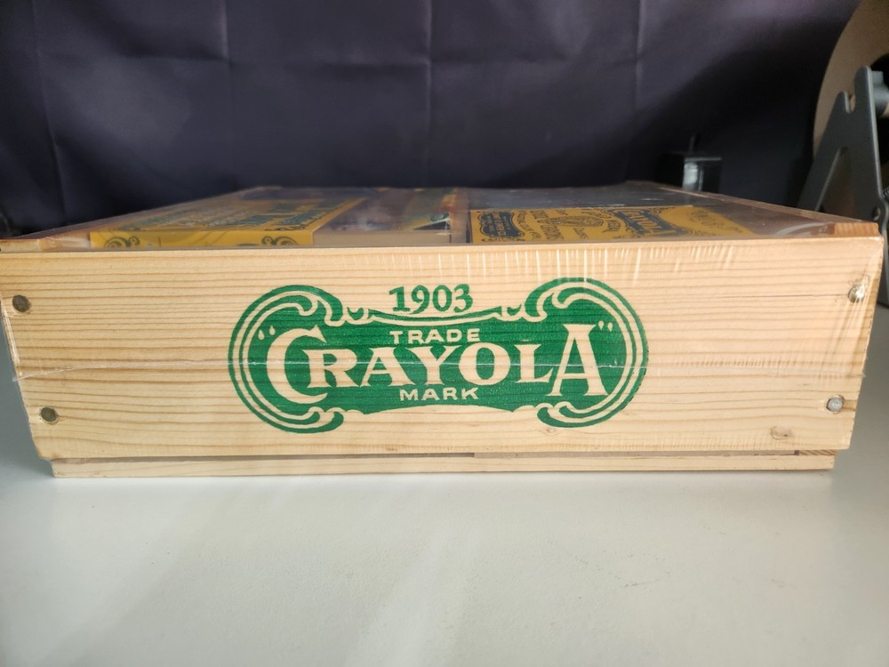 Crayola 1903 Stock Box Replica