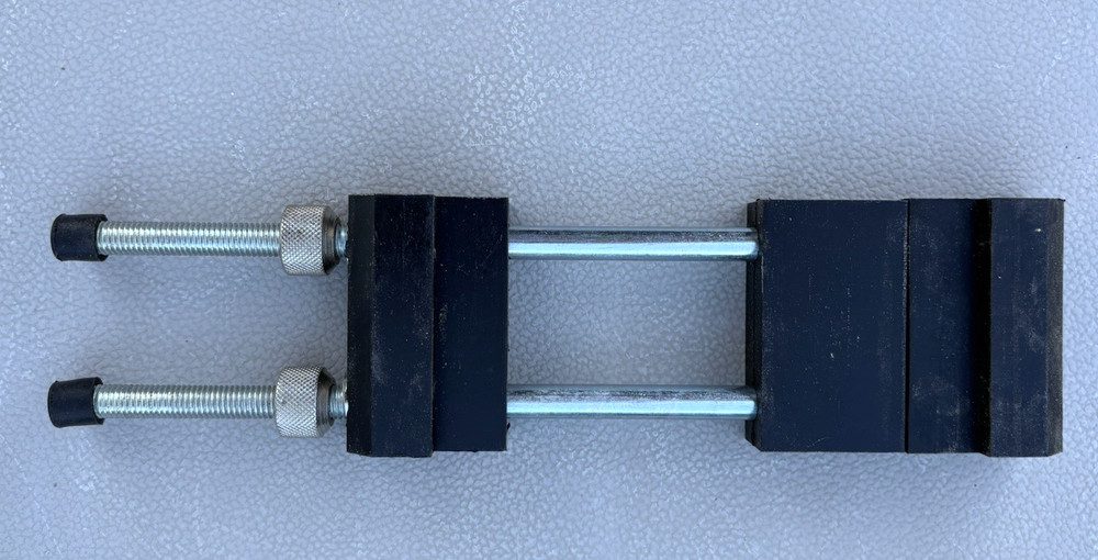 SteeleX Fine Tools D1091 Sharpening Stone Holder