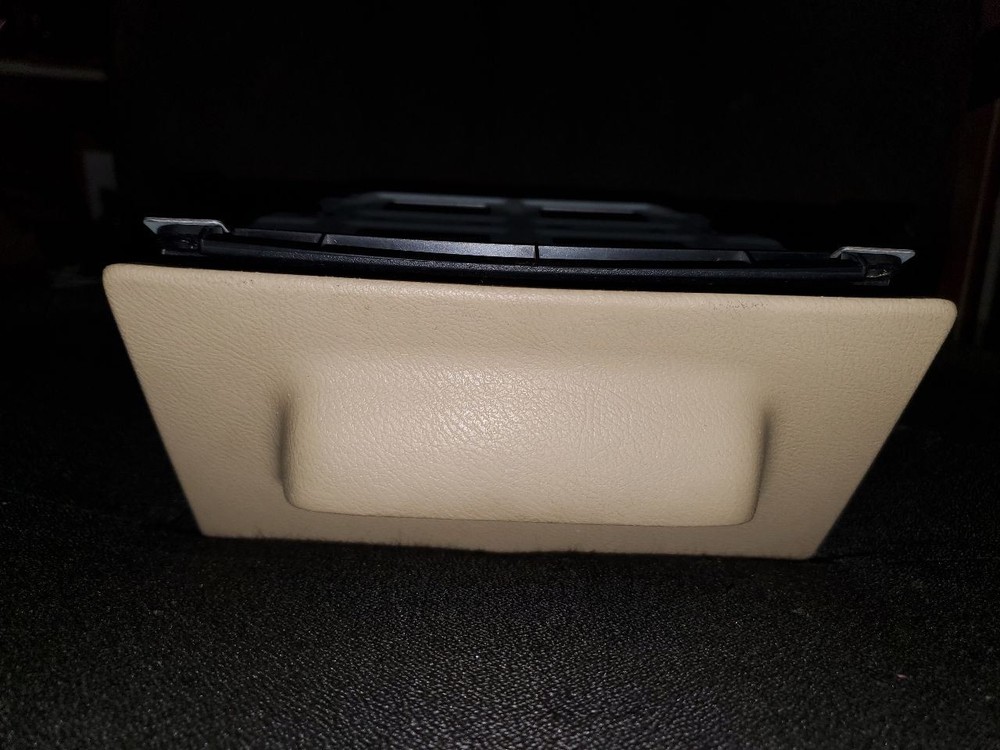 ODYSSEY   2008 DASH MOUNTED CUPHOLDER TAN
