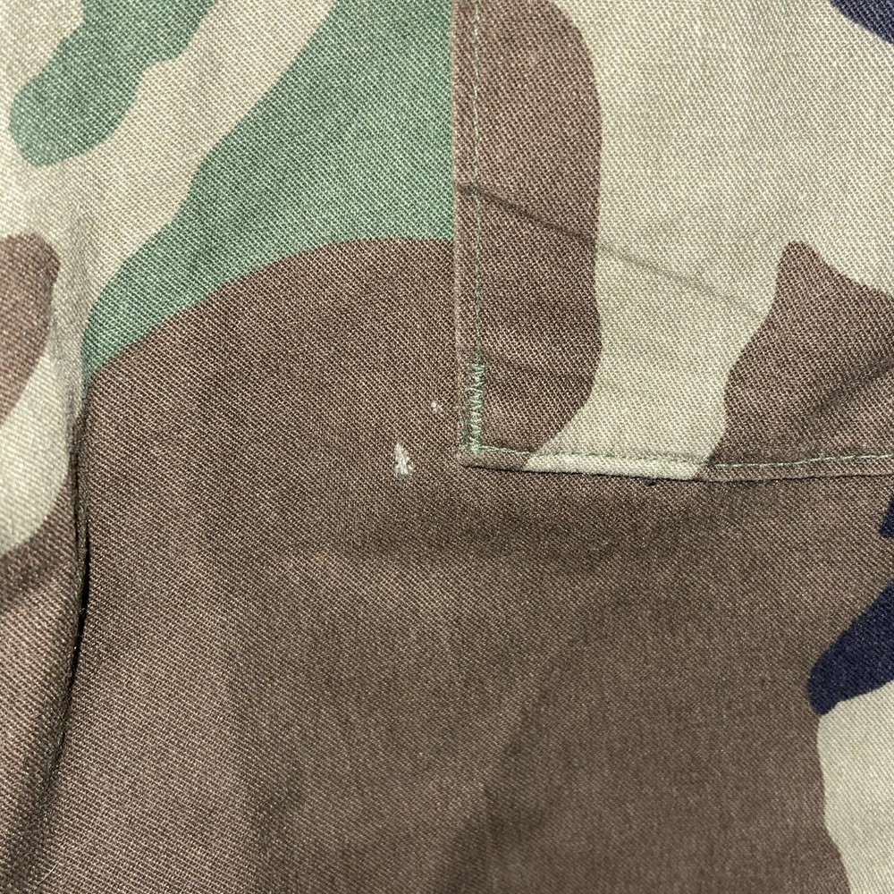 Military Issue cargo camo pants joggers size small has flaws e380