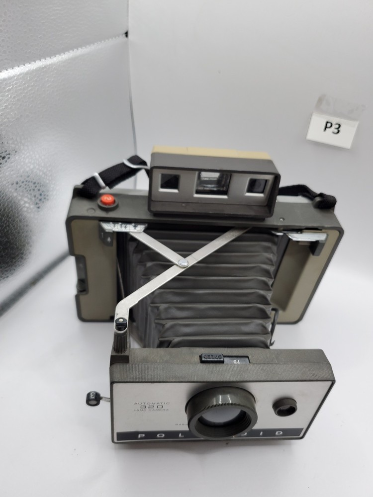 Polaroid 320 Instant Film Camera