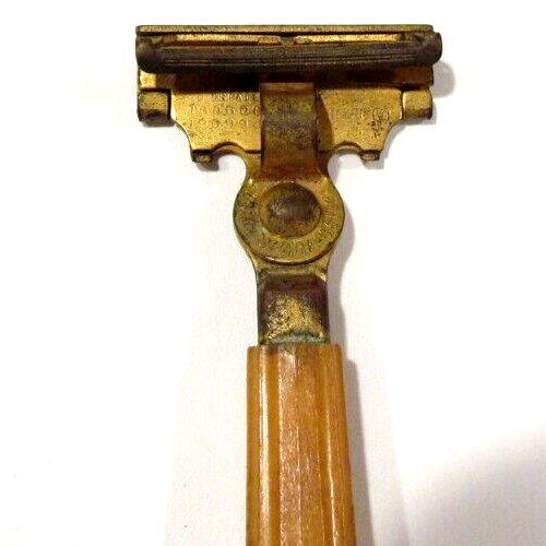 Vintage Eversharp Schick Razor Cracked Tan Handle Rusty