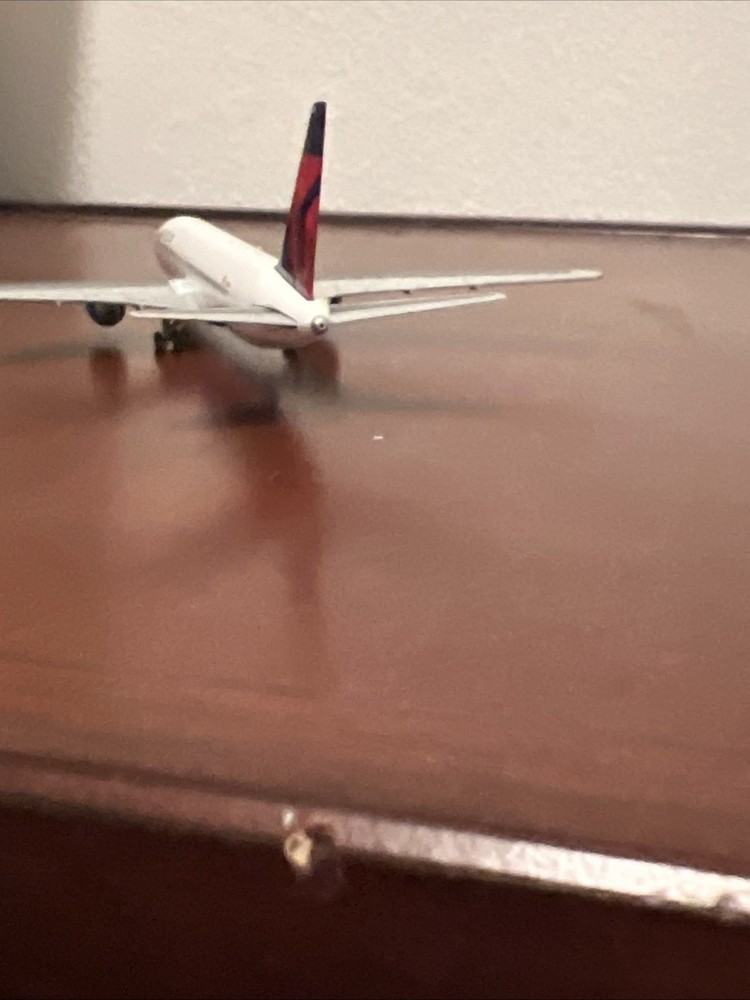 Delta 767 1:400 Scale Gemini Jets