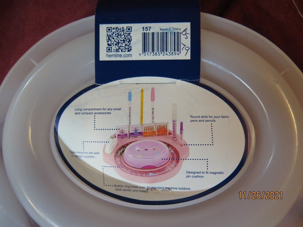 NEW Hemline Bobbins/Accessories Organizer BS79
