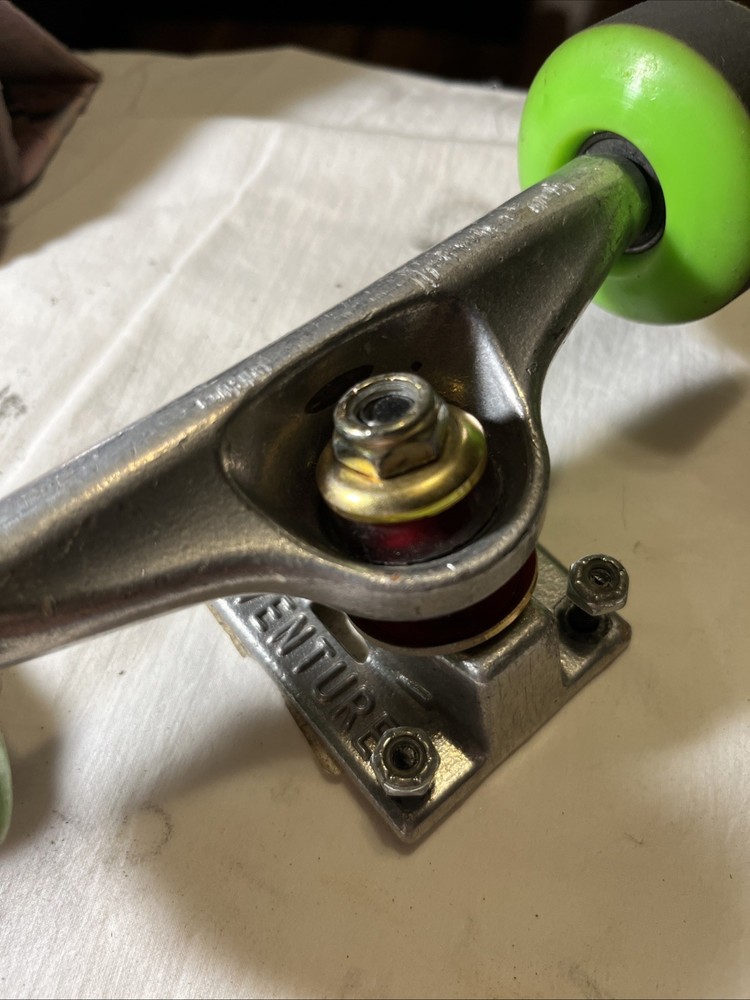 venture trucks 5.0