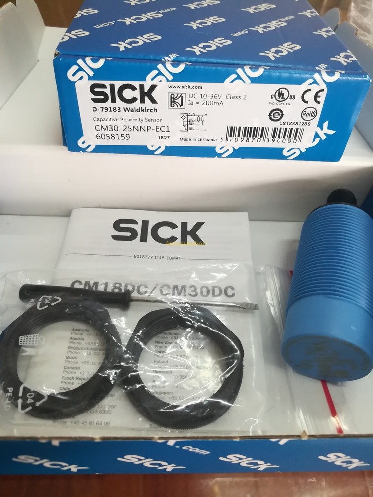 1pc sensor CM30-25NNP-EC1