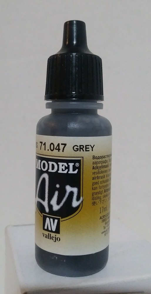 Vallejo Model Air acrylic paint 71.047, Grey.
