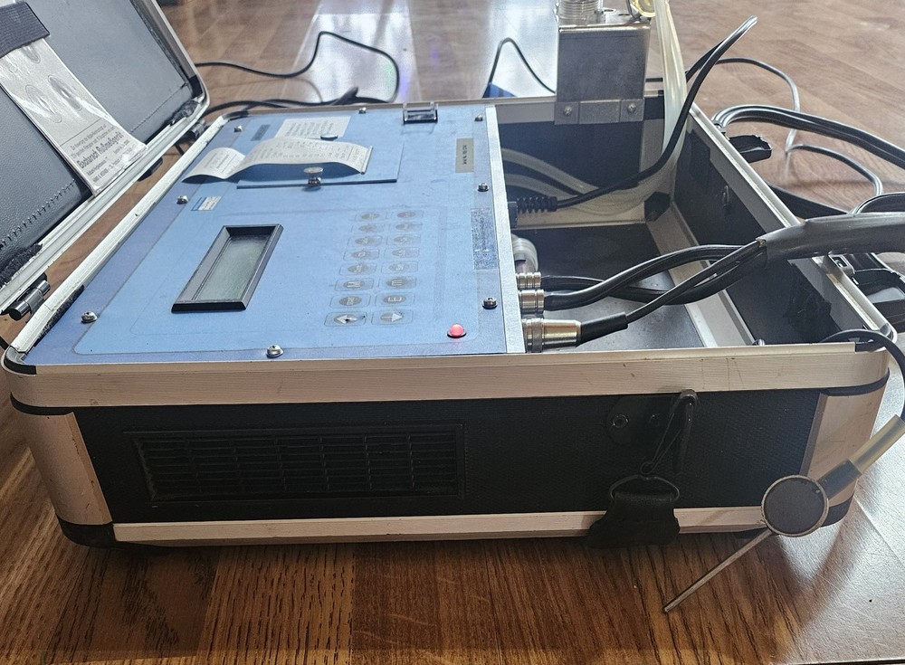 ECOM-AC PLUS PORTABLE INDUSTRIAL EMISSIONS ANALYZER RBR-ECOM