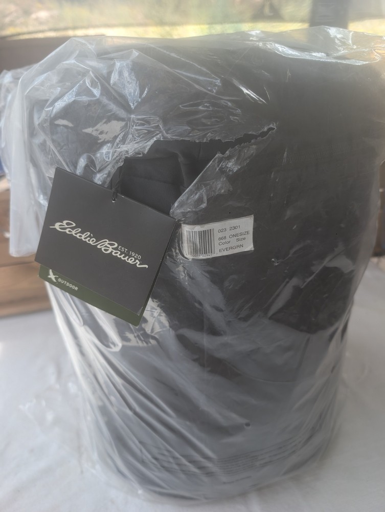 Eddie Bauer Sleeping Bag, Color Evergreen, Unknown Fill/Temp/Size